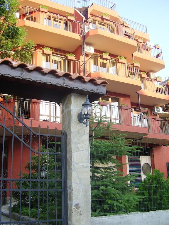 Terra Guest House Ravda Exterior foto